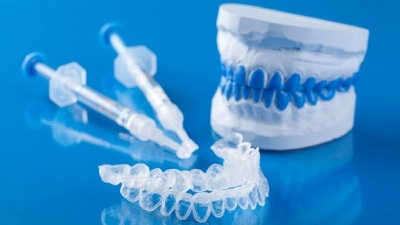 Cosmetic Dentistry - At Home Whitening